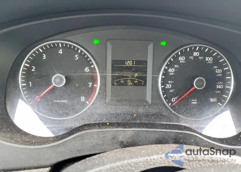 2014 Volkswagen Jetta Se z USA, uszkodzony, nr VIN 3VWD07AJXEM413868